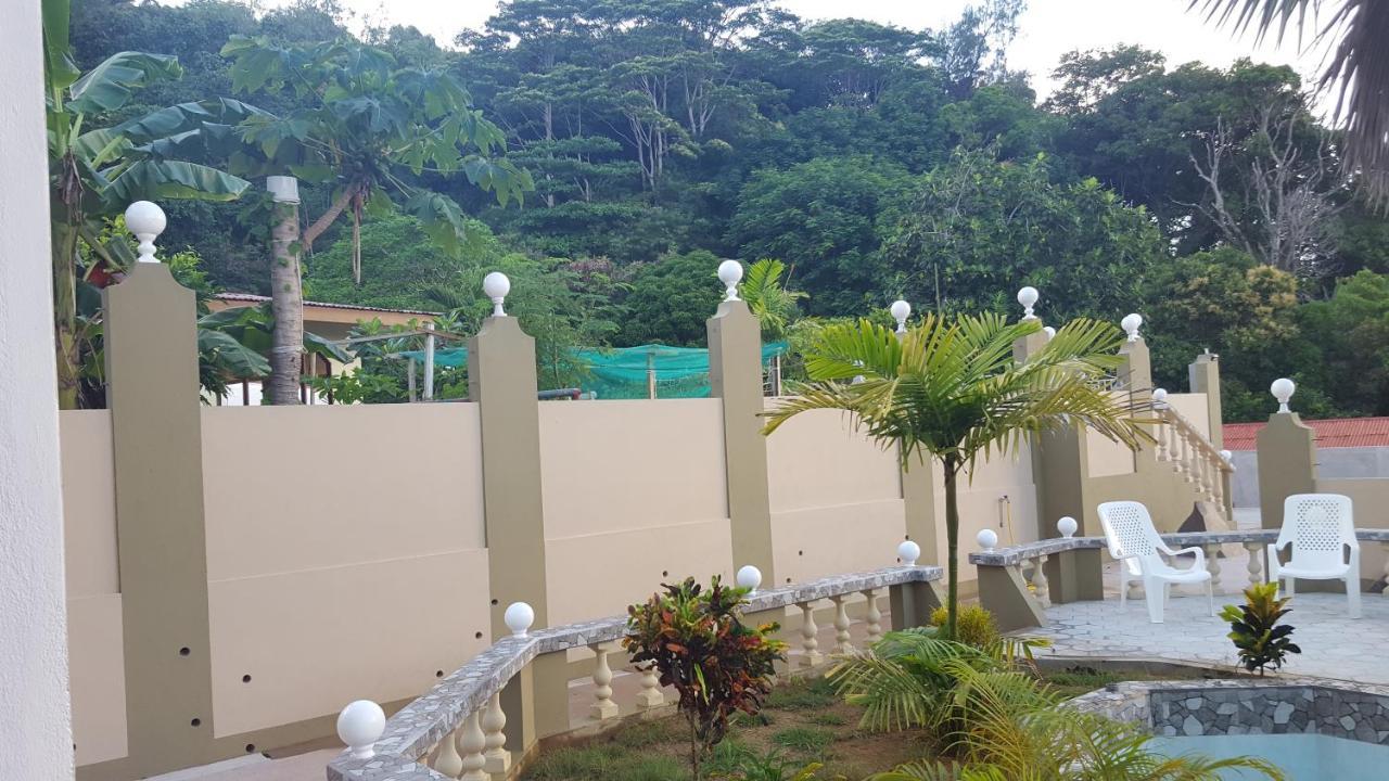 La D'almee And Holiday home